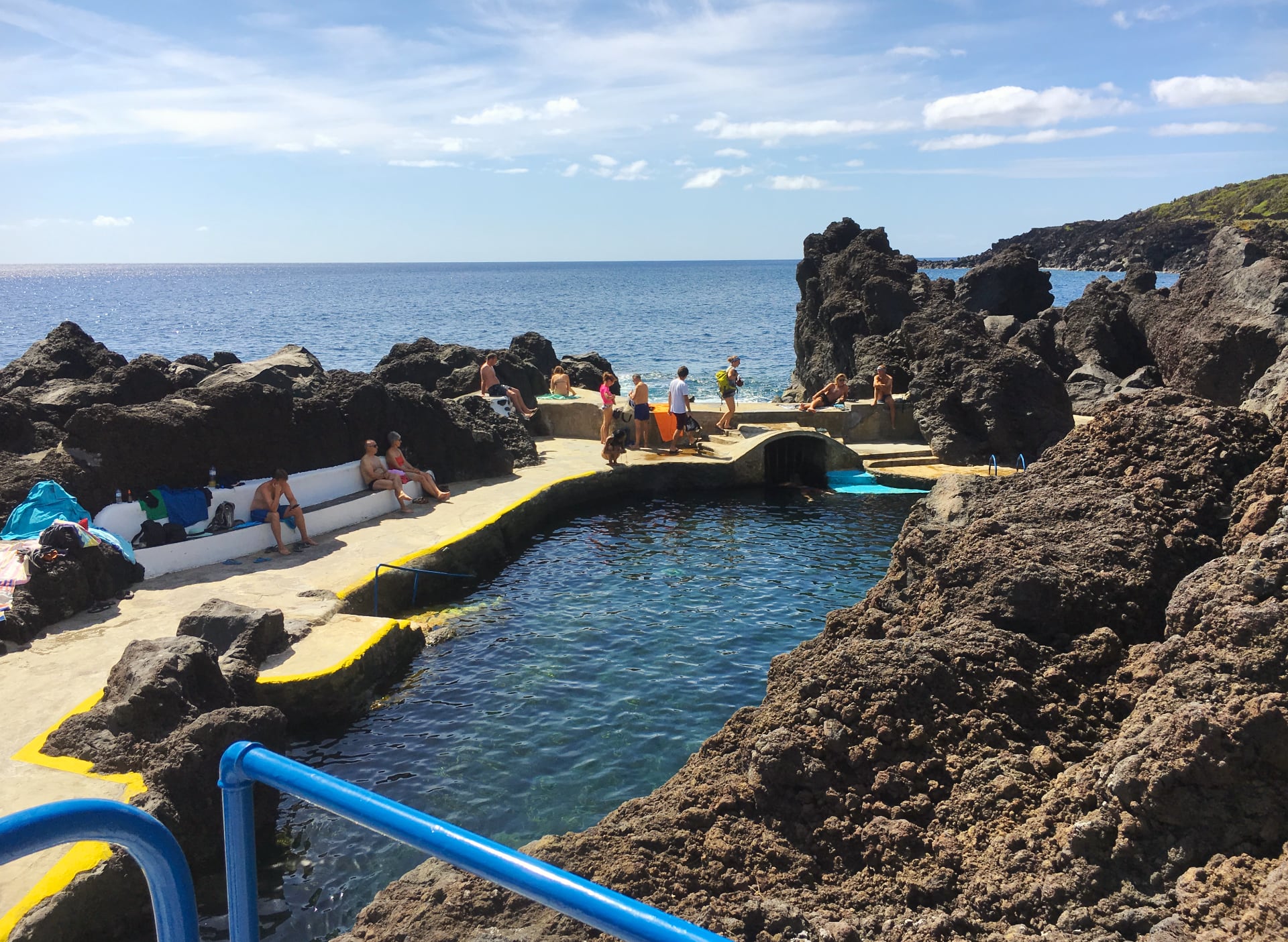 Piscinas Naturais no Varadouro I - Faial - Açores