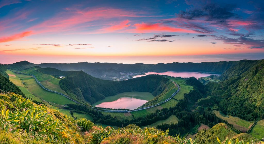 Sete Cidades - Sao Miguel - Guide to the Azores
